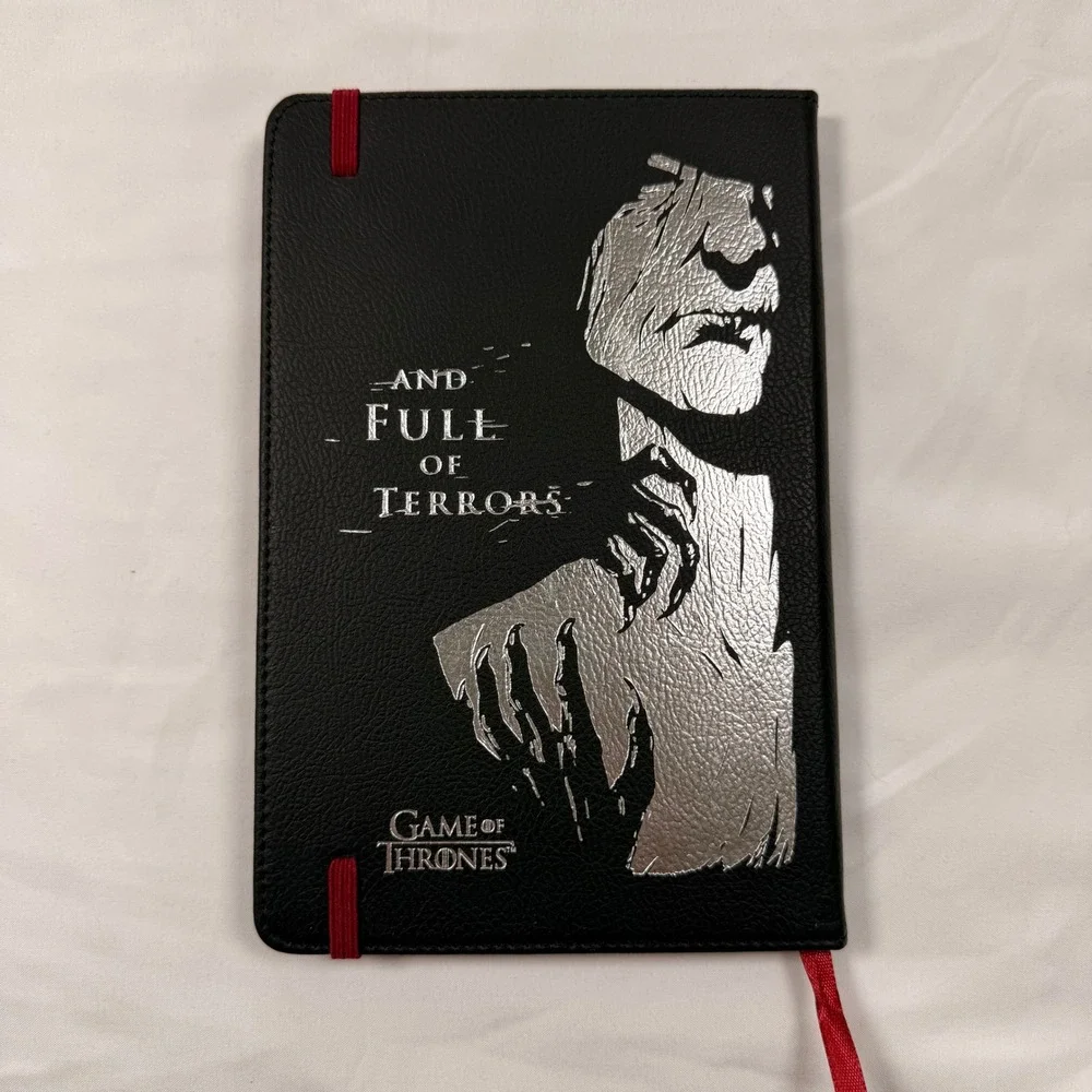 Game of Thrones Melisandre Journal The Night‎ Is Dark Black Silver Notebook